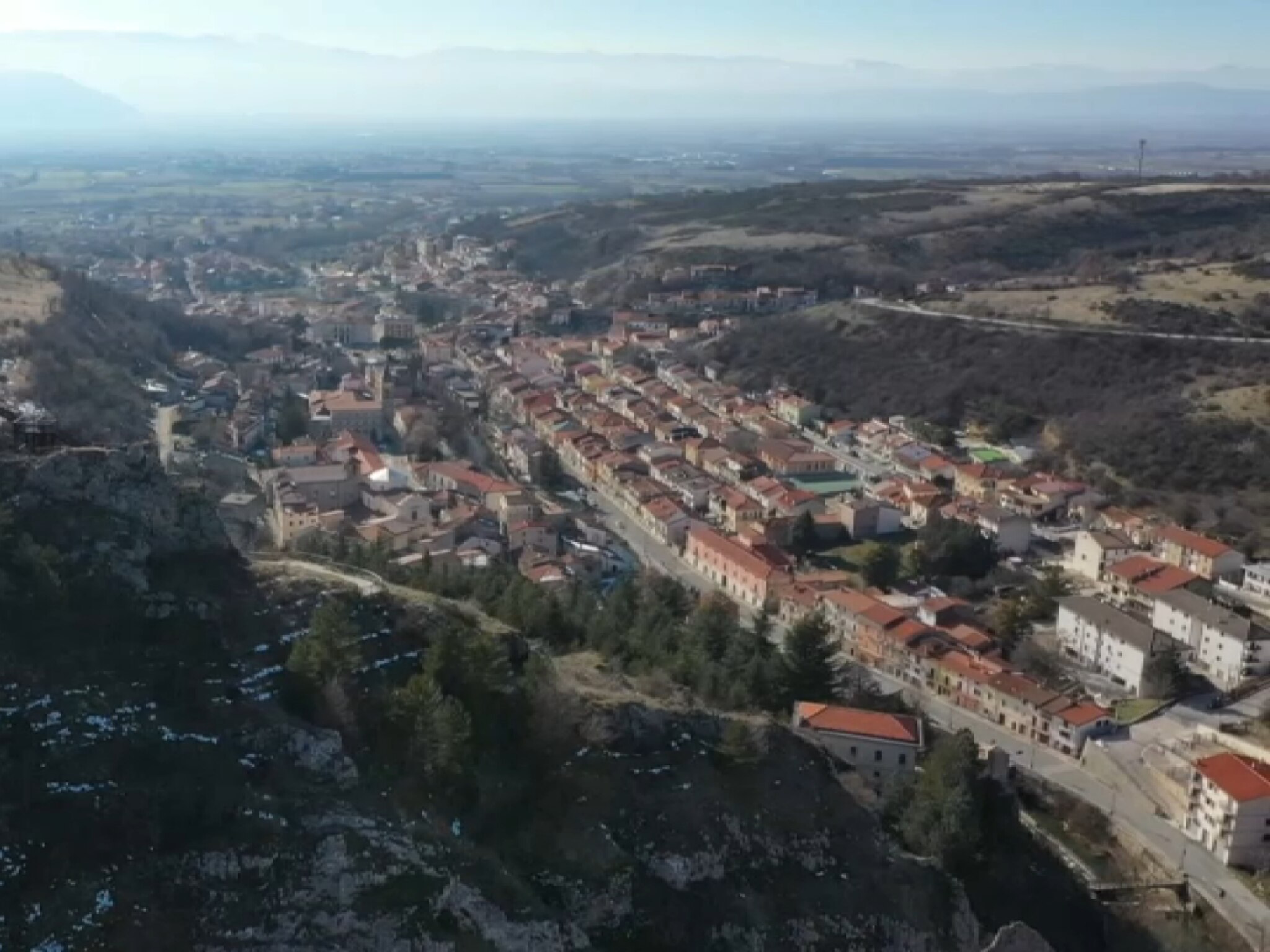 Immagine di copertina per Intervento tecnico per la riparazione della condotta di adduzione per Pescina e Gioia.
